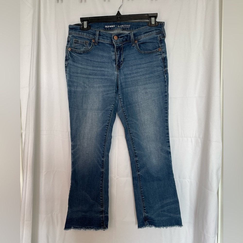Old Navy/ Flare Evasé Mid-Rise Women’s Capris​​​​​​​​​​​